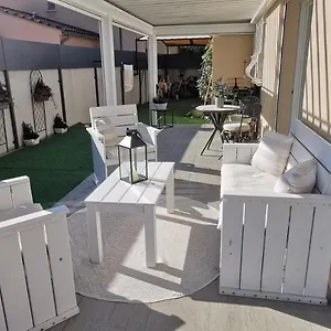https://chambre-cosy-non-fumeur.aixenprovencehotels.org